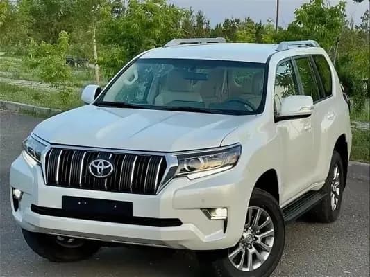 Toyota Land Cruiser Prado 150 - Photo 1